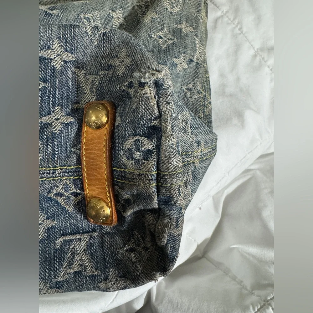 Louis Vuitton Denim Baggy GM - Picture 4 of 13